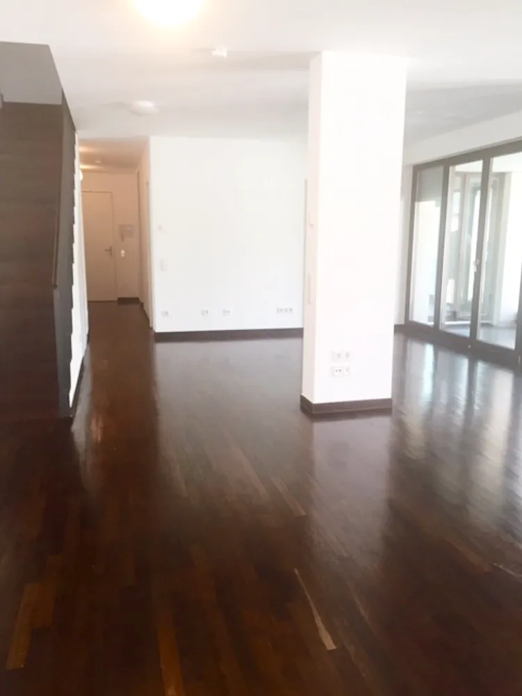 4 room apartment with 225 m² in Frankfurt am Main – Photo 2