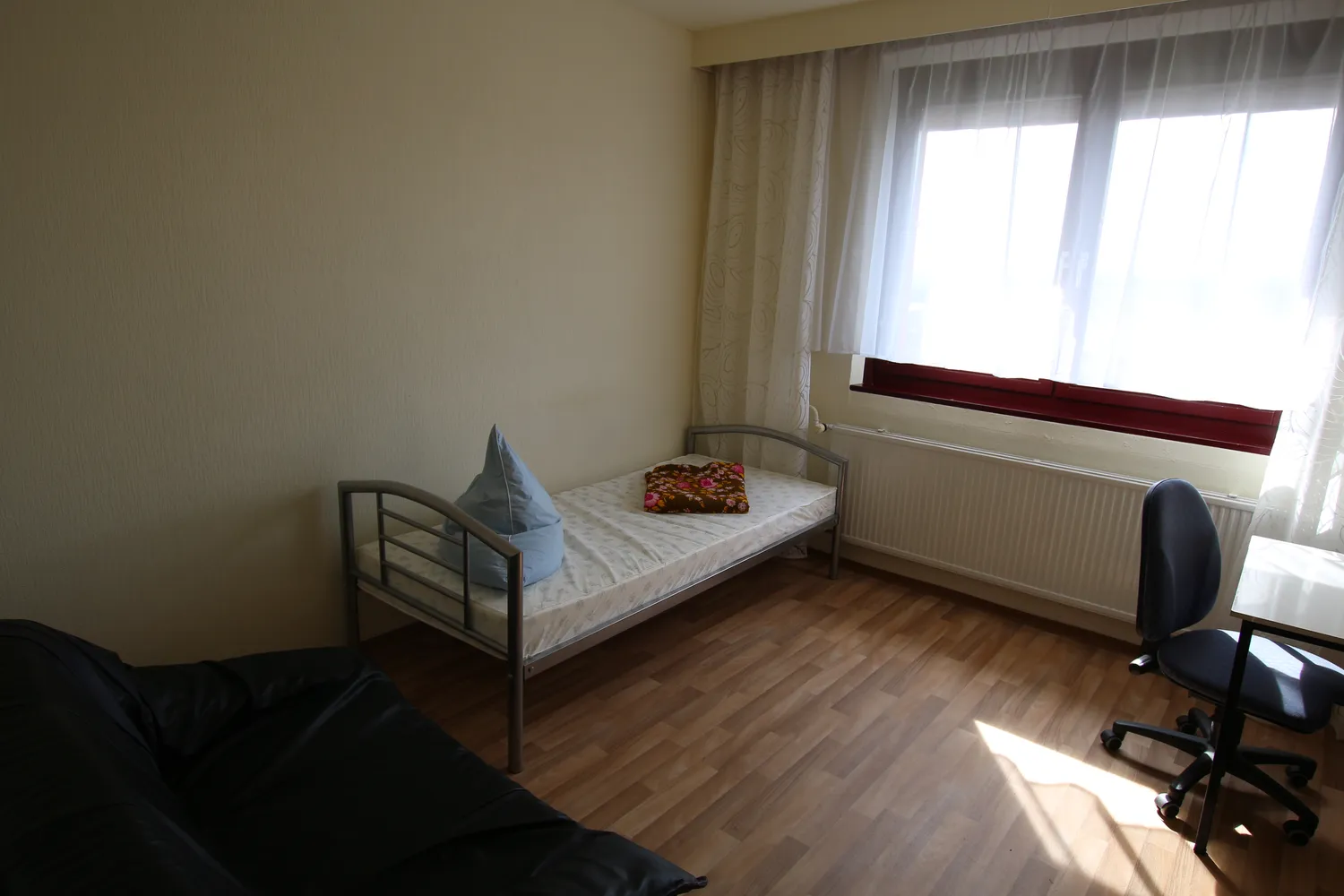 1 Zimmer Wohnung mit 26 m² in Suhl – Bild 3