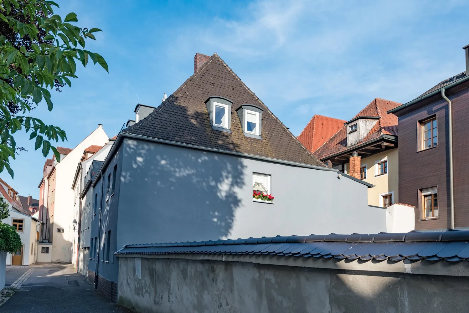 3 Zimmer Wohnung mit 90 m² in Amberg – Bild 1