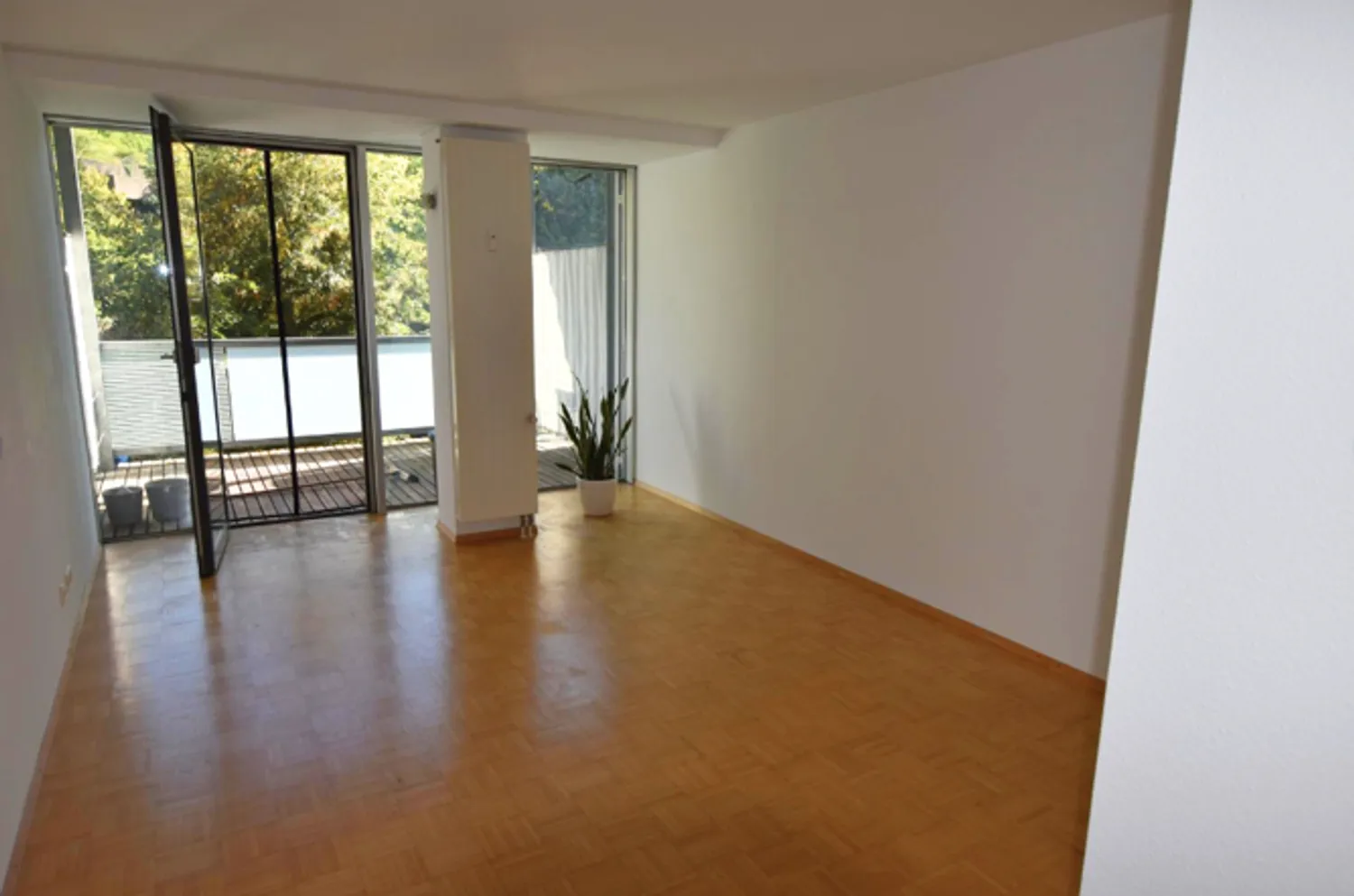 1 room apartment with 45 m² in Stuttgart – Photo 2