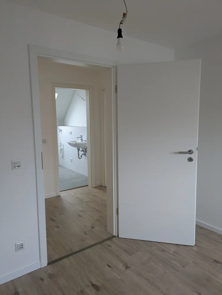 4 Zimmer Wohnung mit 96 m² in Düsseldorf – Bild 5
