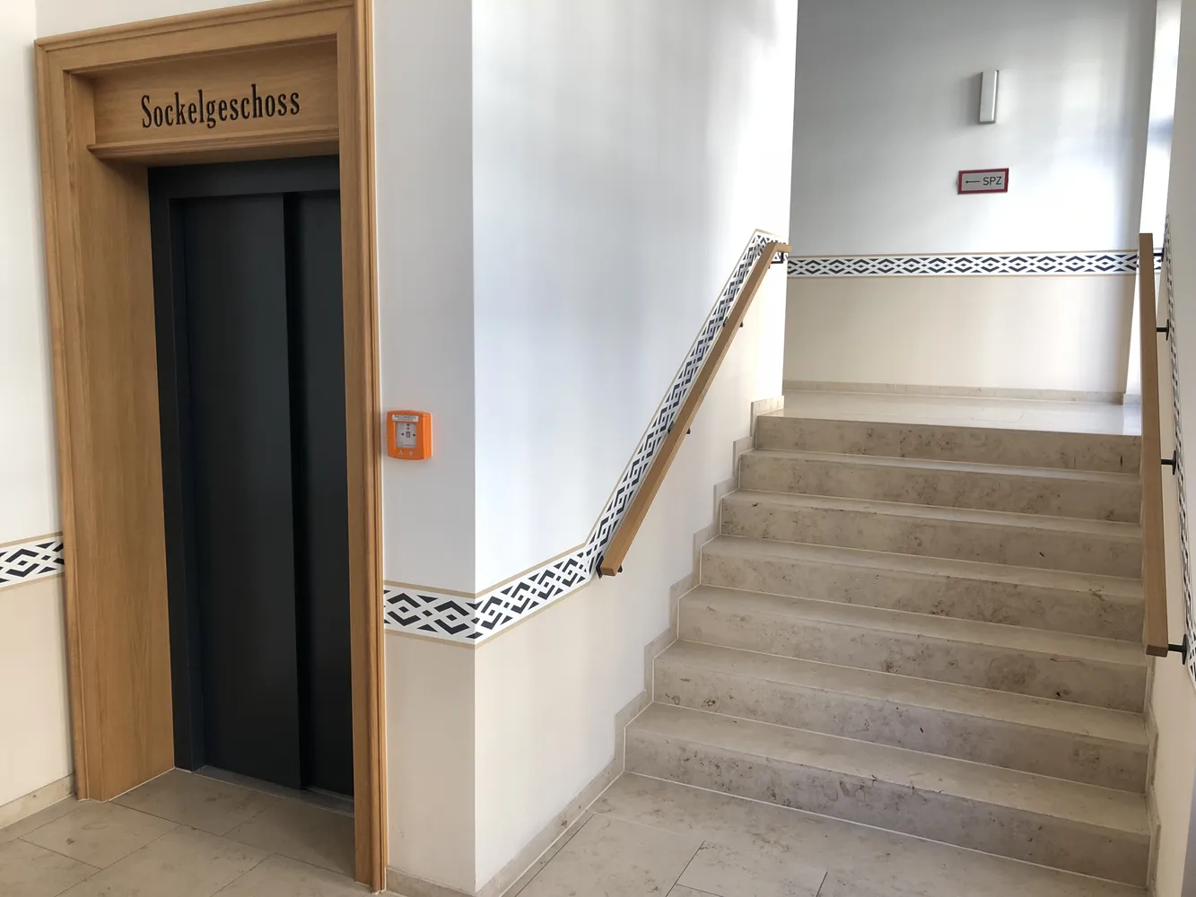 4 Zimmer Wohnung mit 138 m² in Dresden – Bild 3