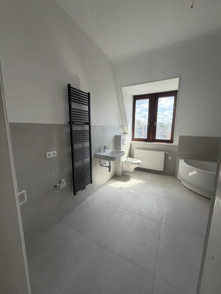2 Zimmer Wohnung mit 80 m² in Karlsruhe – Bild 10