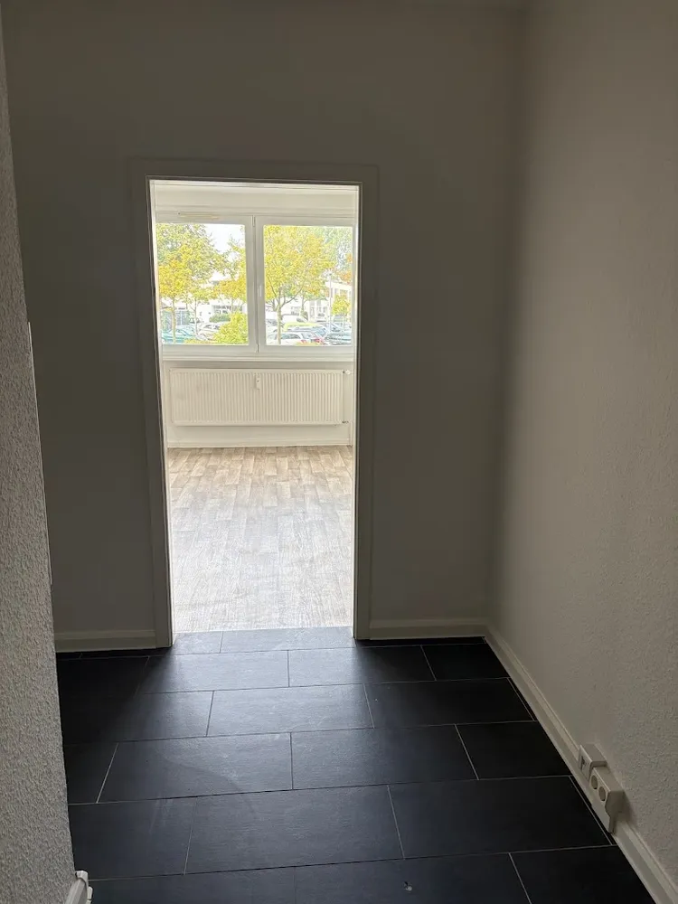 2 Zimmer Wohnung mit 32 m² in Neubrandenburg – Bild 6