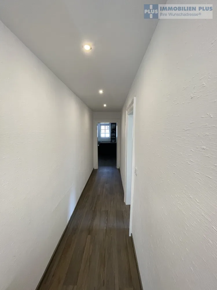 2 Zimmer Wohnung mit 65 m² in Homburg – Bild 4