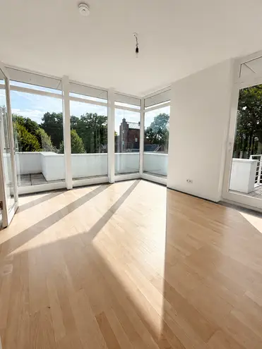 5 Zimmer Wohnung mit 197 m² in Hamburg – Bild 12