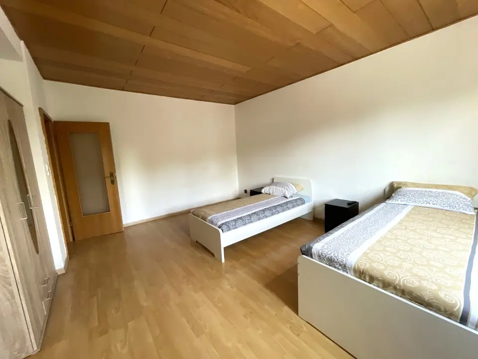 WG-Zimmer mit 105 m² in Duisburg – Bild 4
