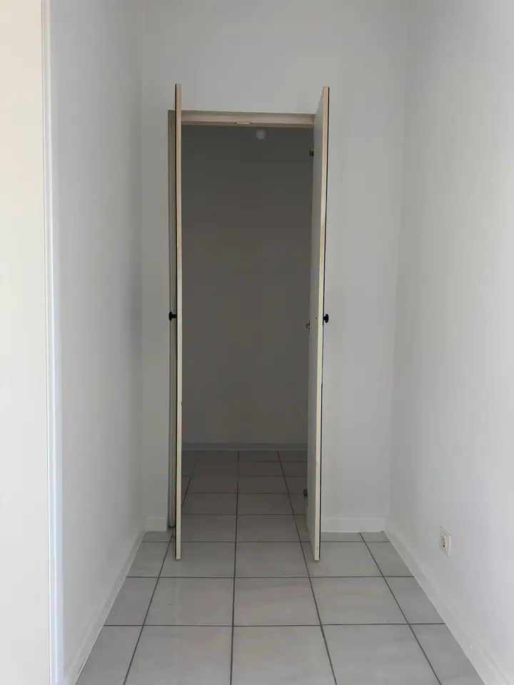 2 room apartment with 70 m² in Hanau – Photo 10