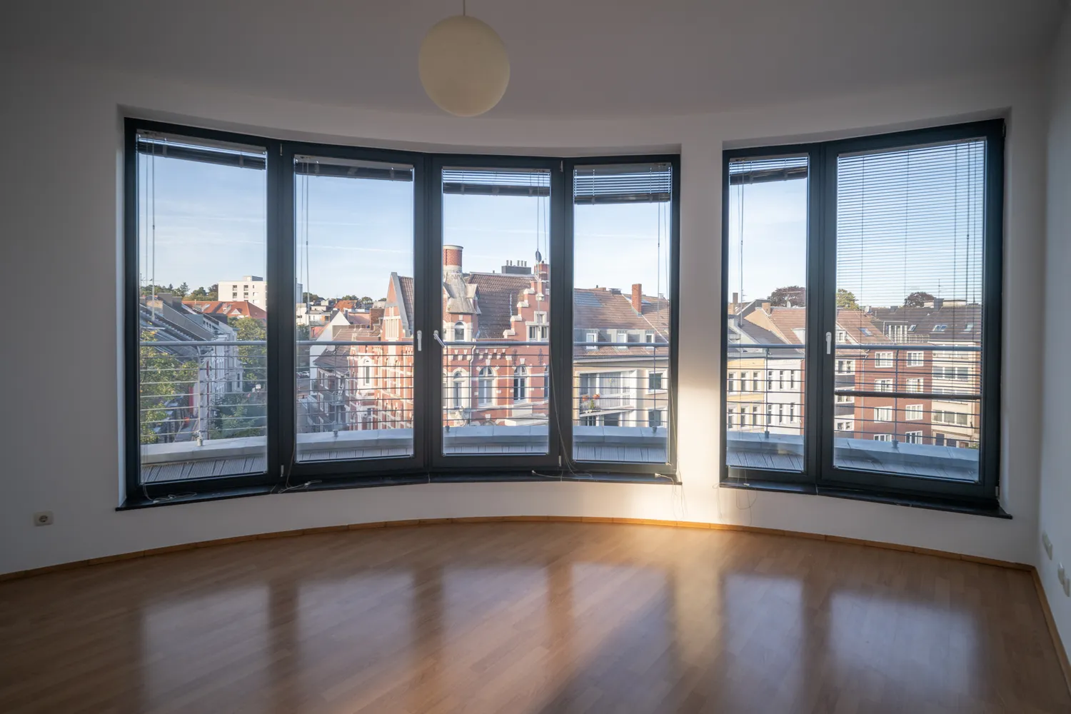 3 Zimmer Wohnung mit 145 m² in Aachen – Bild 11