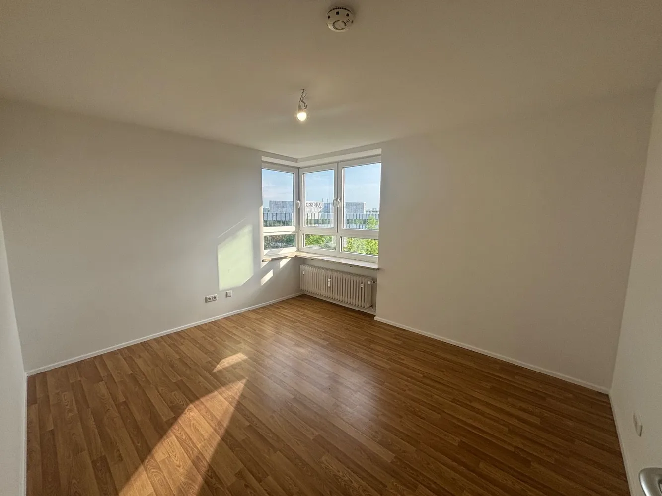 4 Zimmer Wohnung mit 96 m² in München – Bild 6