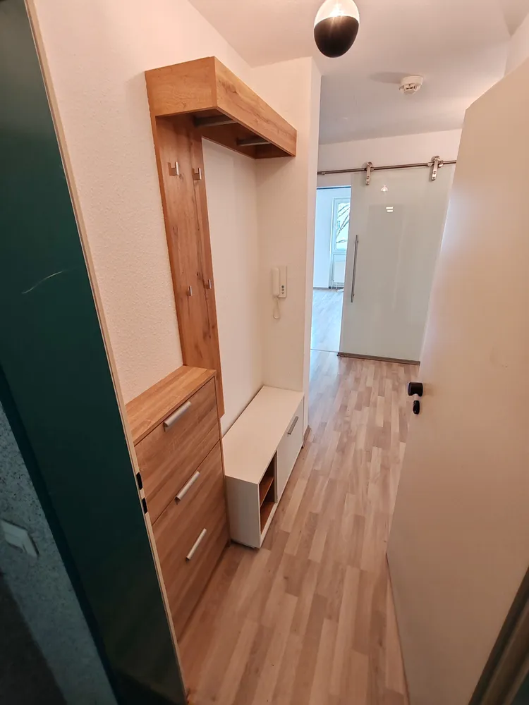 3 Zimmer Wohnung mit 63 m² in Karlsruhe – Bild 2