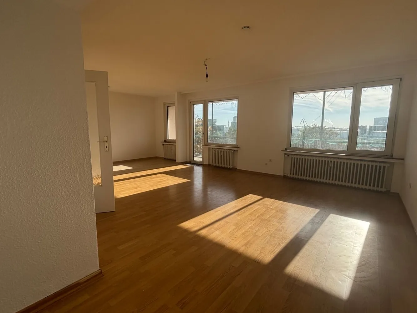 1 Zimmer Wohnung mit 56 m² in Neuss – Bild 2