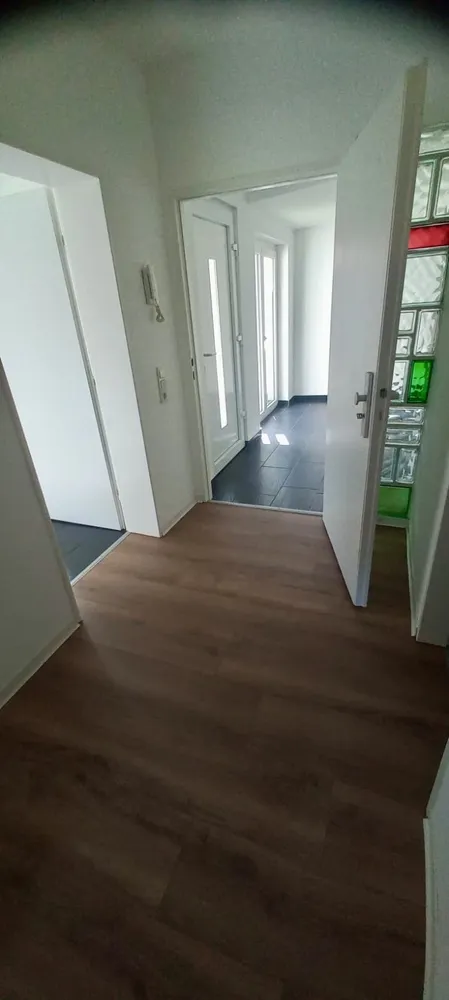 3 Zimmer Wohnung mit 70 m² in Ludwigshafen am Rhein – Bild 2