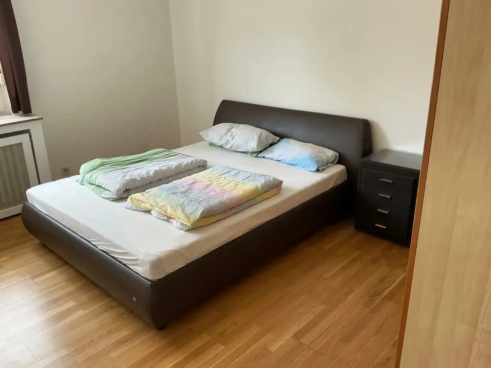 WG-Zimmer mit 75 m² in Essen – Bild 2
