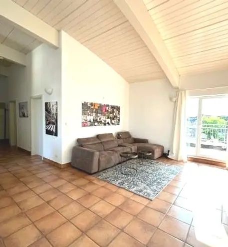 5 Zimmer Wohnung mit 135 m² in Wiesbaden – Bild 6
