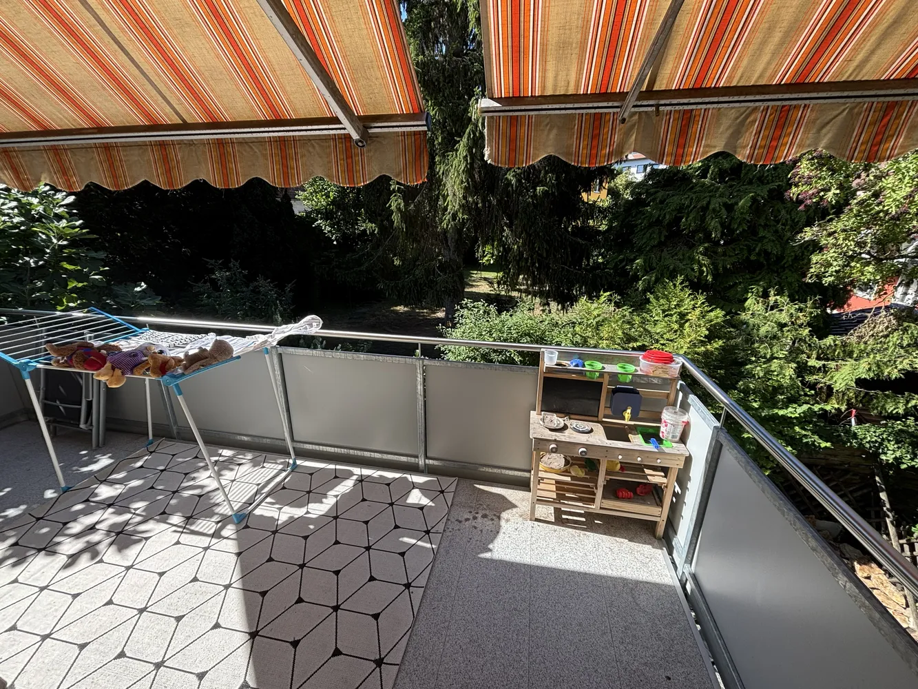 4 Zimmer Wohnung mit 110 m² in Stuttgart – Bild 9