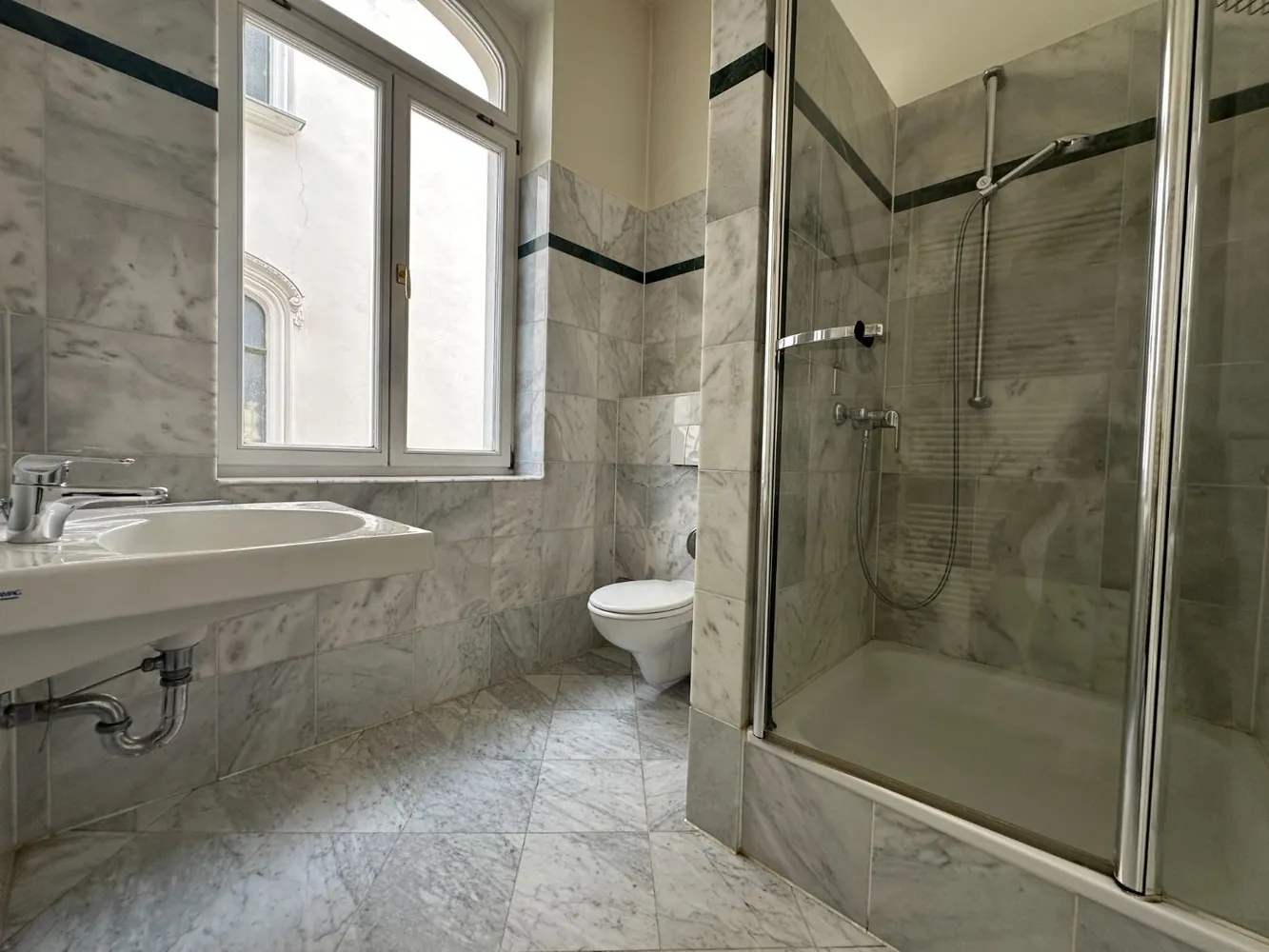 4 Zimmer Wohnung mit 141 m² in Leipzig – Bild 4