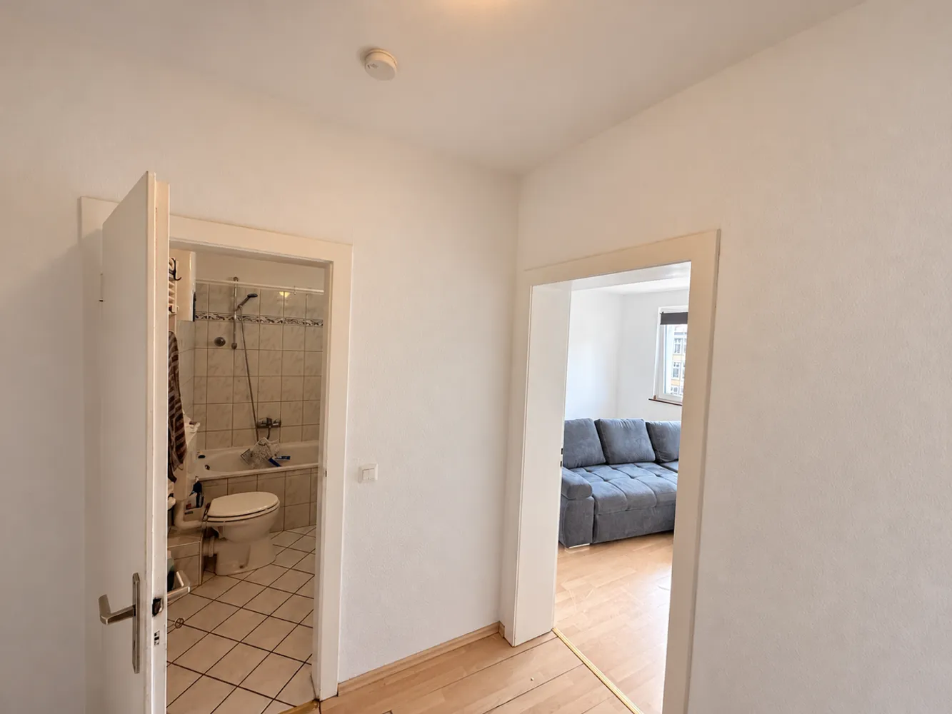 2 Zimmer Wohnung mit 40 m² in Essen – Bild 3