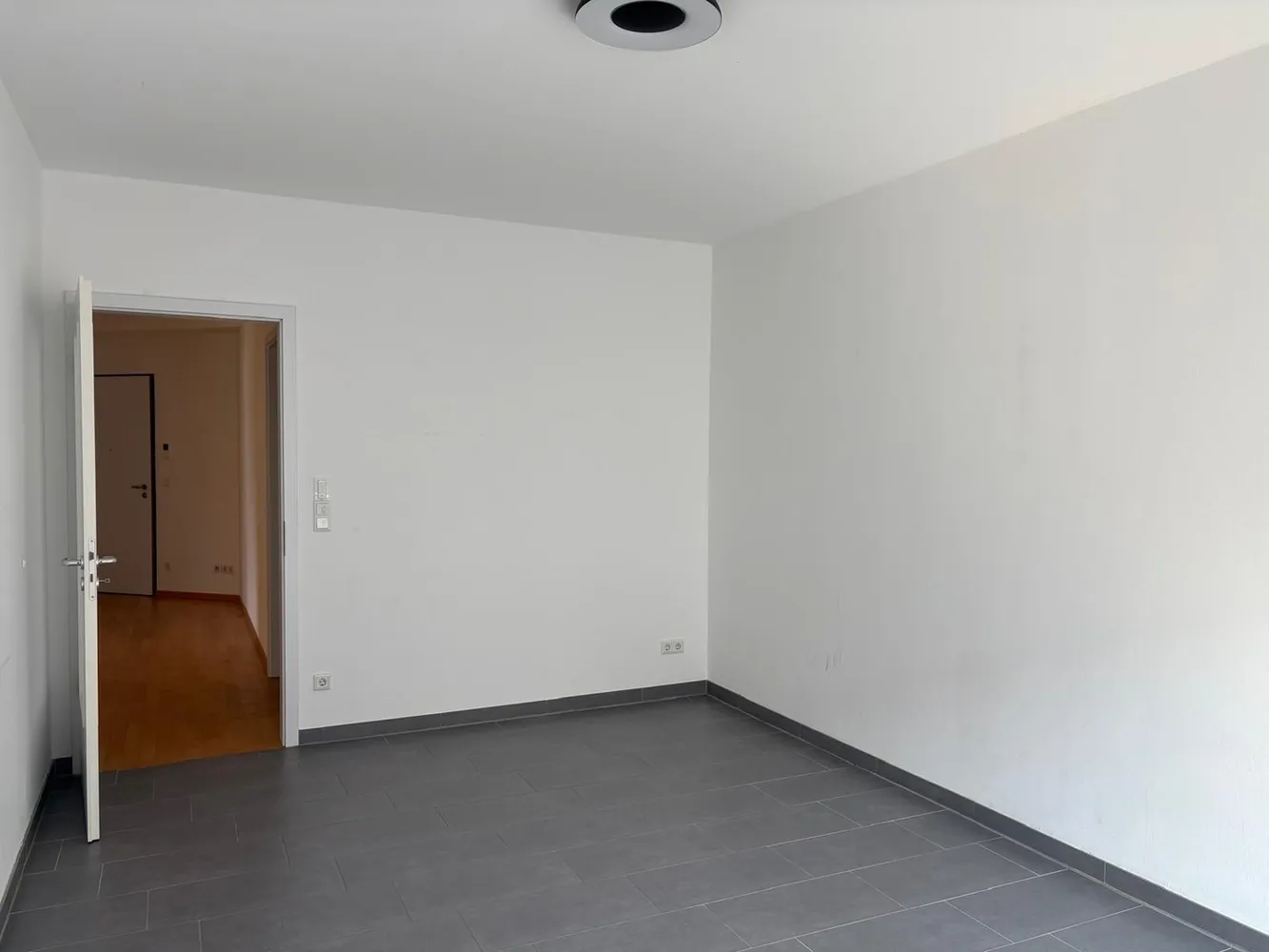 3 Zimmer Wohnung mit 105 m² in Rostock – Bild 3