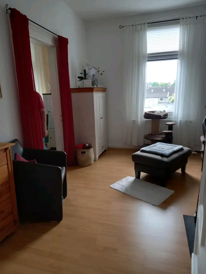 3 Zimmer Wohnung mit 90 m² in Remscheid – Bild 2