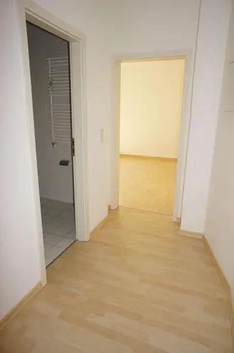2 Zimmer Wohnung mit 44 m² in Chemnitz – Bild 8