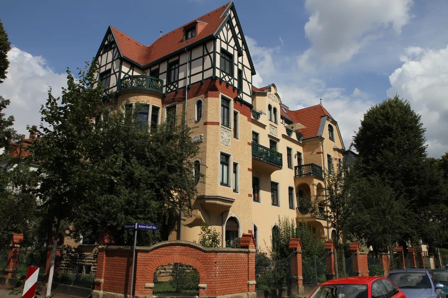 2 Zimmer Wohnung mit 67 m² in Dresden – Bild 1