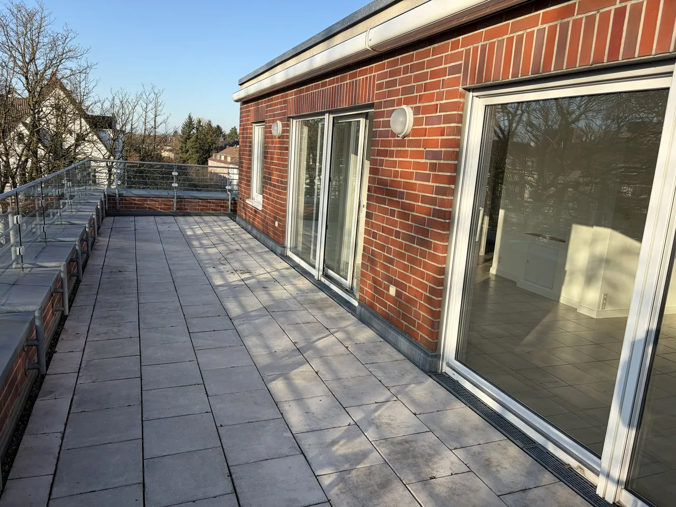 4 Zimmer Wohnung mit 110 m² in Krefeld – Bild 1