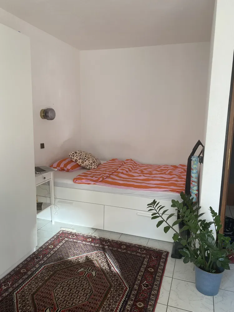 1 room apartment with 28 m² in Stuttgart – Photo 1