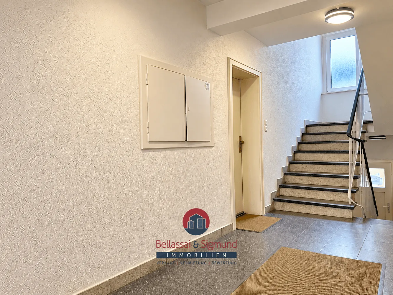 2 room apartment with 80 m² in Wuppertal – Photo 5