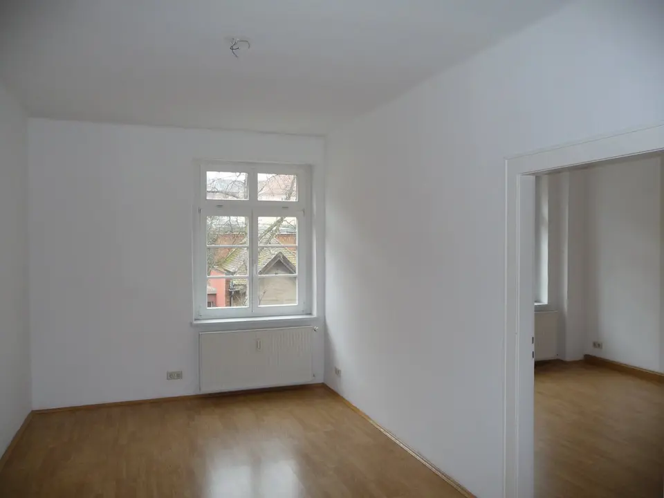 2 Zimmer Wohnung mit 42 m² in Halle (Saale) – Bild 2