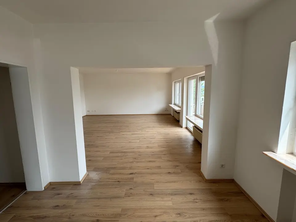 3 Zimmer Wohnung mit 114 m² in Arnsberg – Bild 2