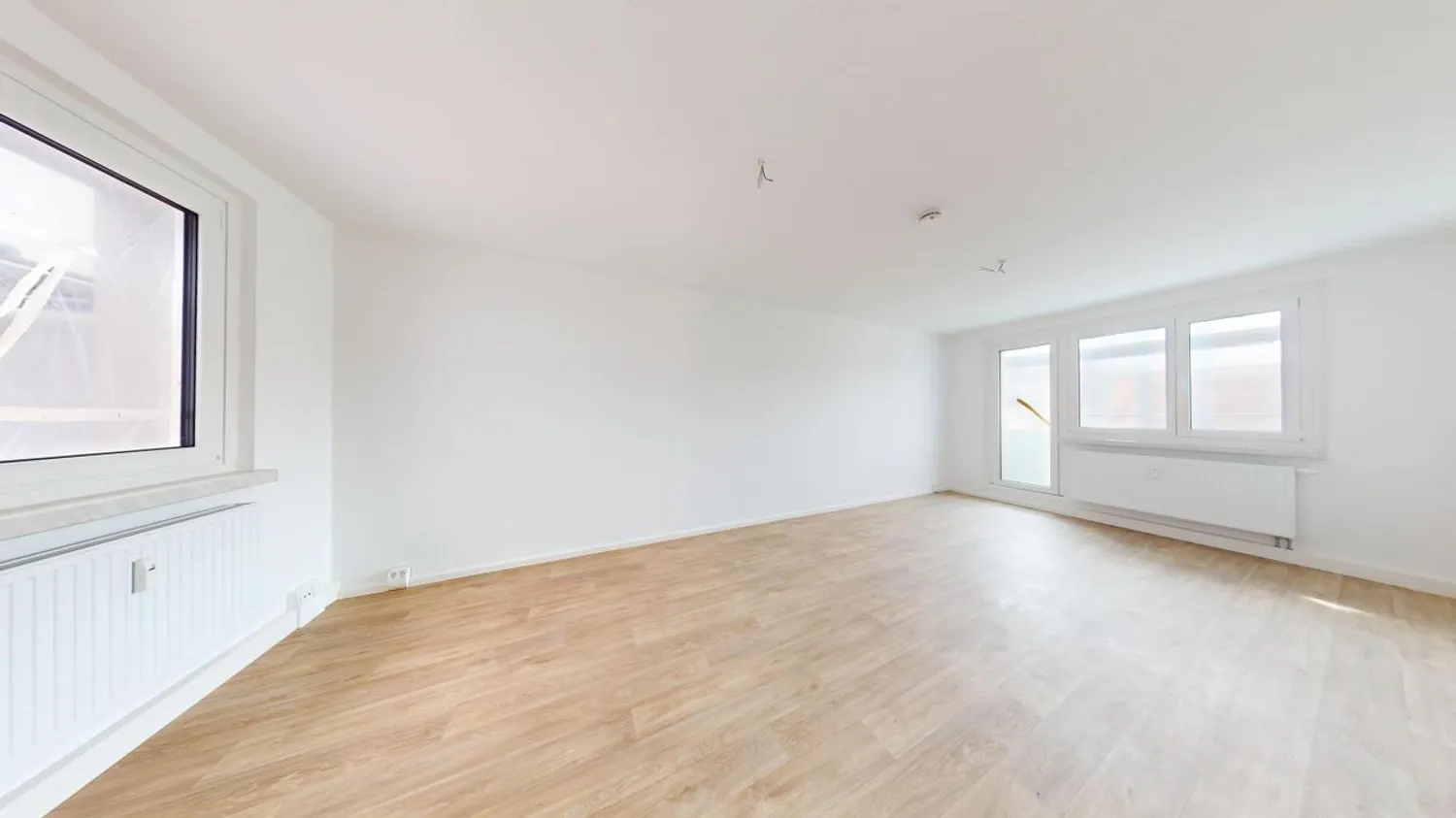 2 Zimmer Wohnung mit 75 m² in Halle (Saale) – Bild 1