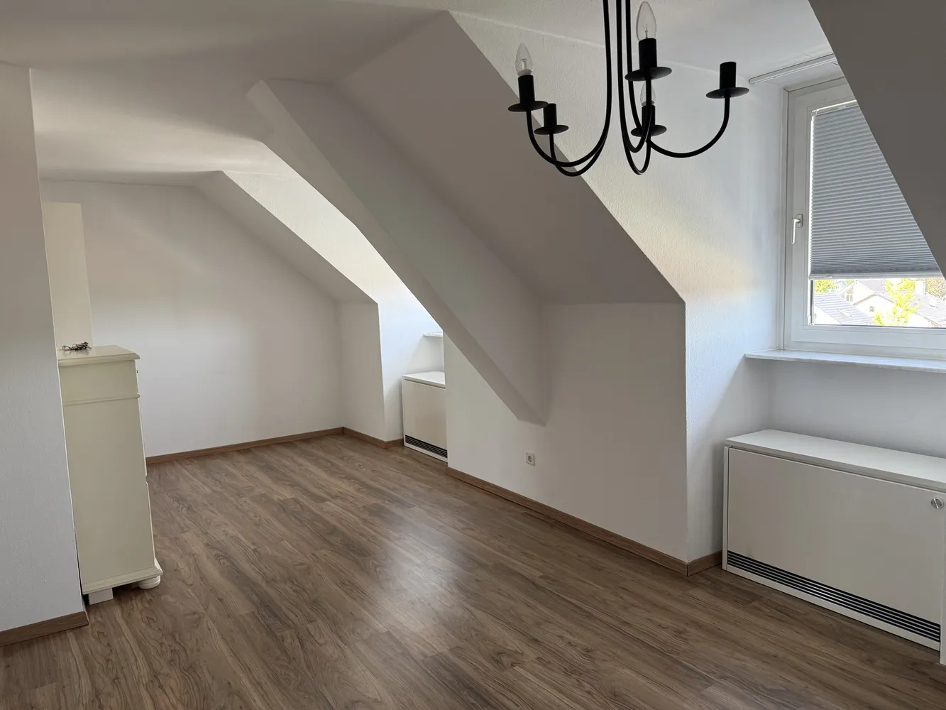 3 Zimmer Wohnung mit 60 m² in München – Bild 2