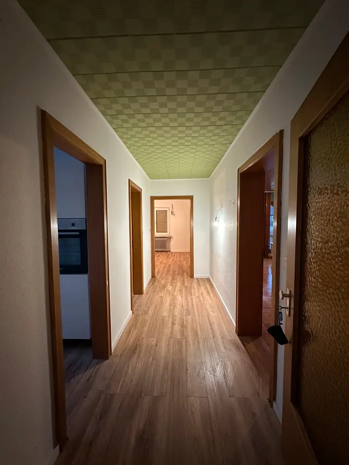 3 Zimmer Wohnung mit 80 m² in Detmold – Bild 4