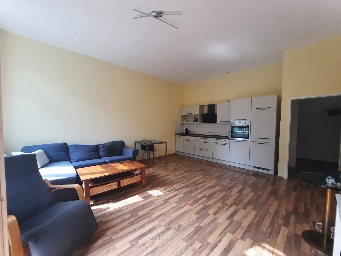 2 Zimmer Wohnung mit 78 m² in Magdeburg – Bild 3