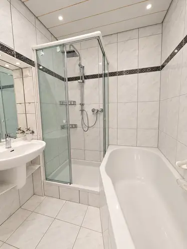 5 Zimmer Wohnung mit 129 m² in Karlsruhe – Bild 4
