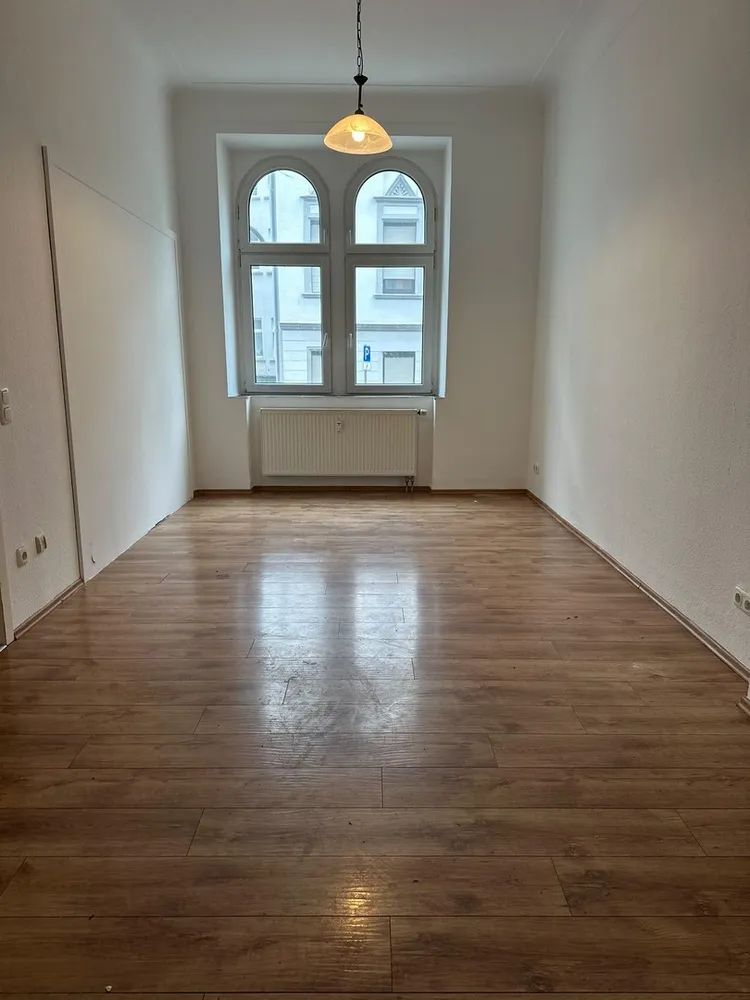 3 Zimmer Wohnung mit 77 m² in Solingen – Bild 2