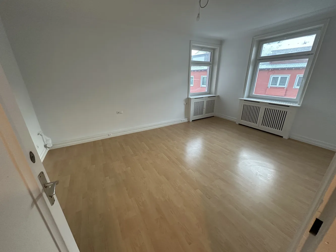 5 Zimmer Wohnung mit 138 m² in Stuttgart – Bild 1