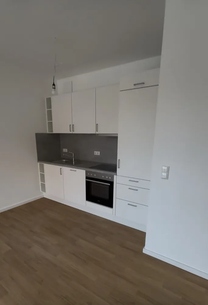 2 Zimmer Wohnung mit 55 m² in Berlin – Bild 2