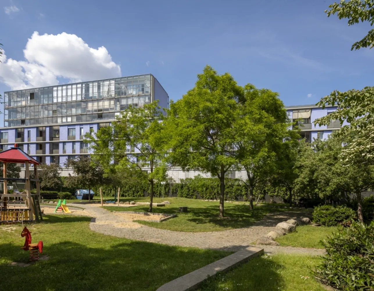 2 Zimmer Wohnung mit 76 m² in Berlin – Bild 1