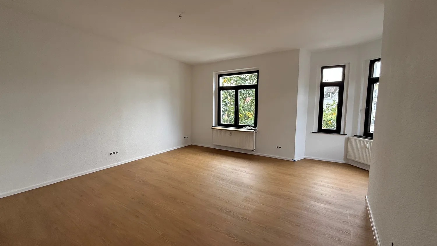 4 Zimmer Wohnung mit 104 m² in Neuss – Bild 3