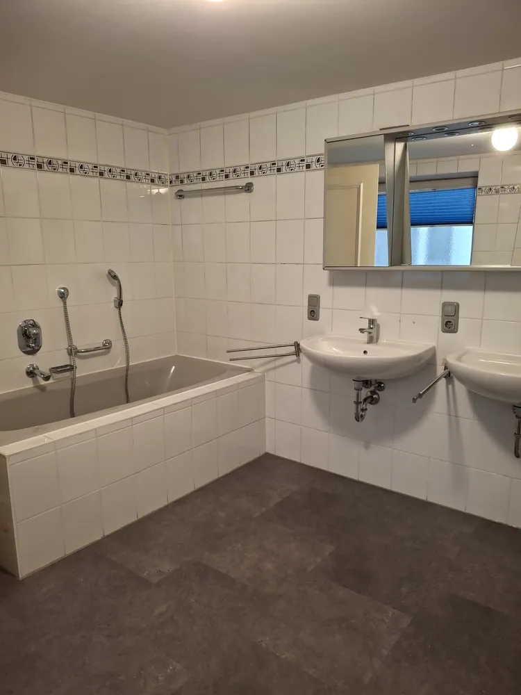 4 Zimmer Wohnung mit 117 m² in Augsburg – Bild 11