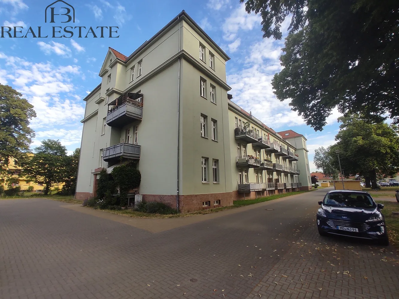 4 room apartment with 110 m² in Magdeburg – Photo 1