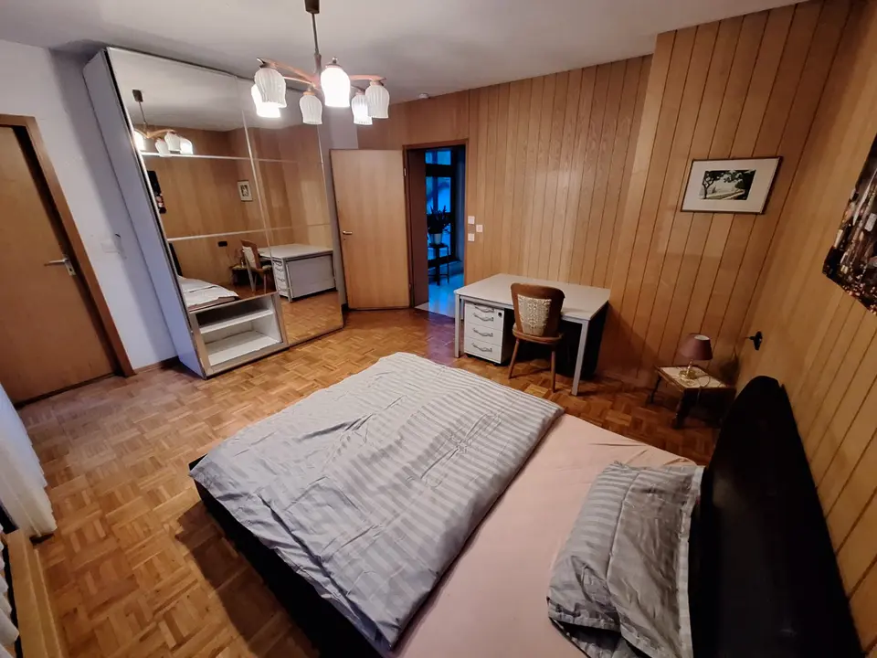 WG-Zimmer mit 193 m² in Saarbrücken – Bild 2