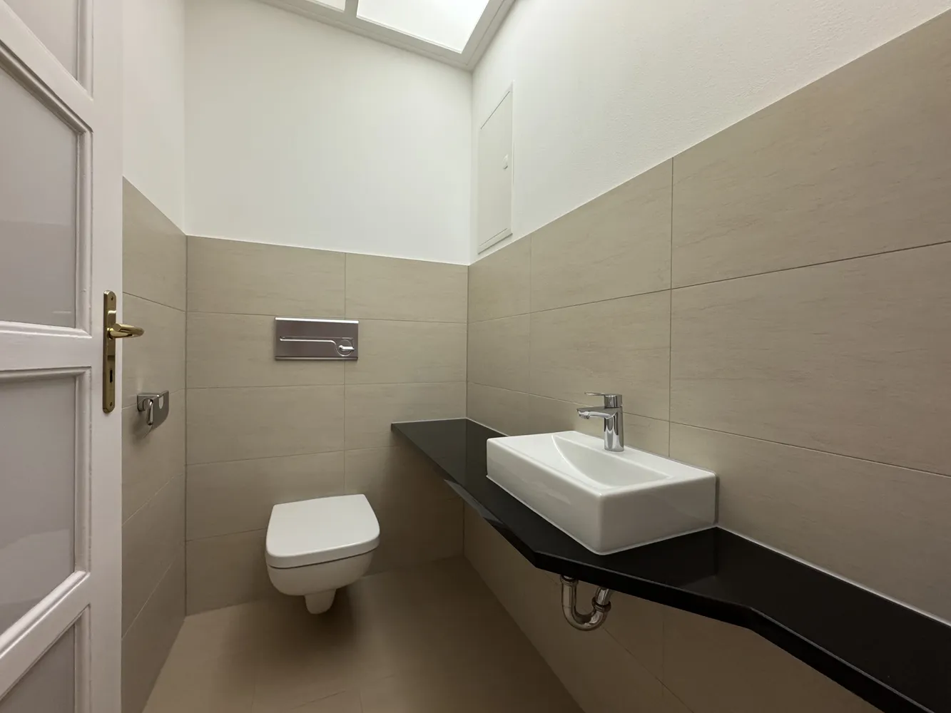 3 Zimmer Wohnung mit 135 m² in Frankfurt am Main – Bild 4