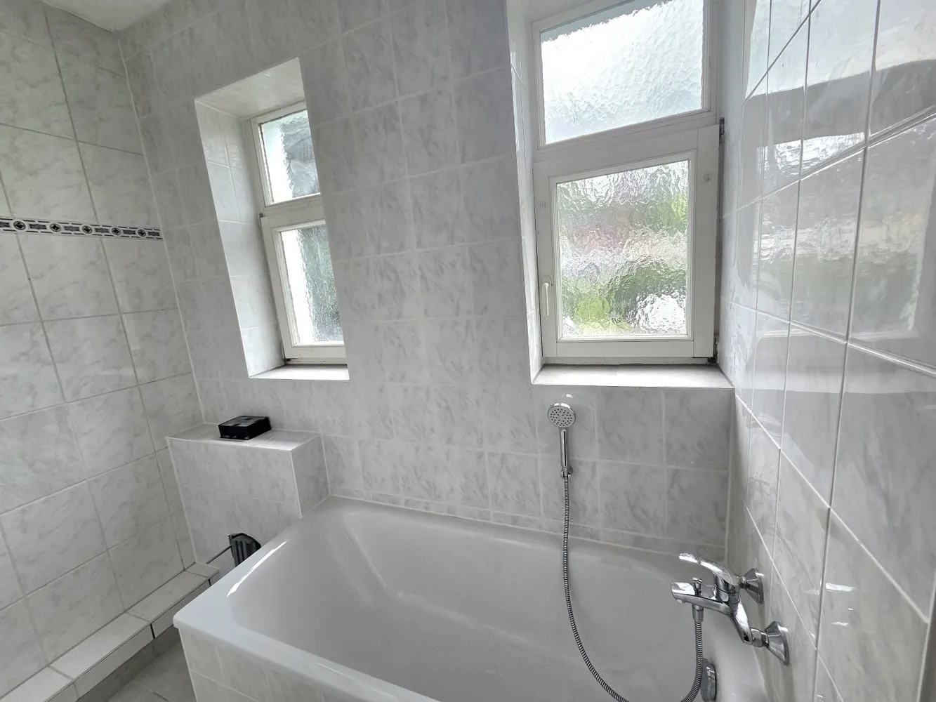 4 room apartment with 110 m² in Chemnitz – Photo 3