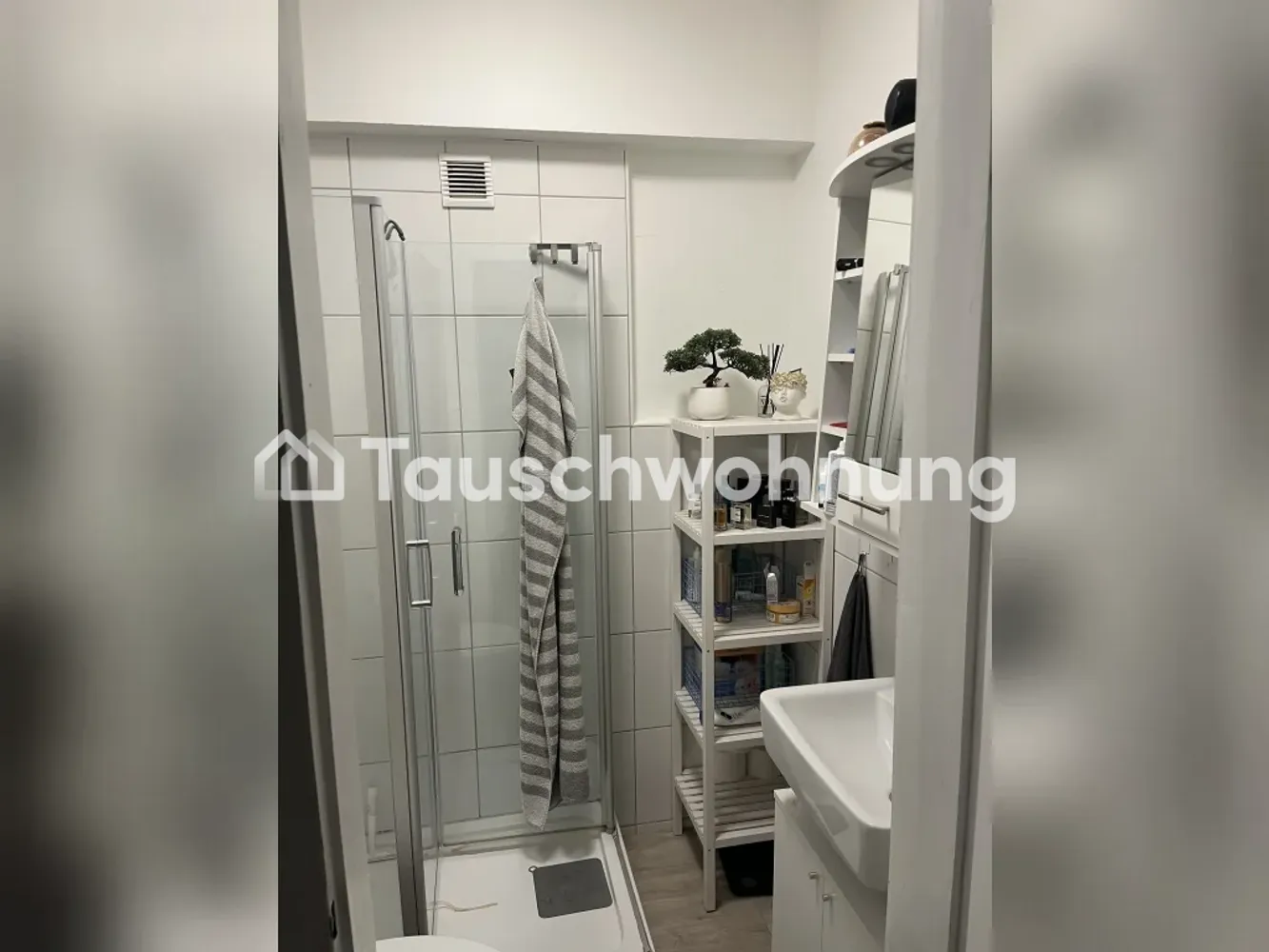 2 Zimmer Wohnung mit 30 m² in Köln – Bild 1