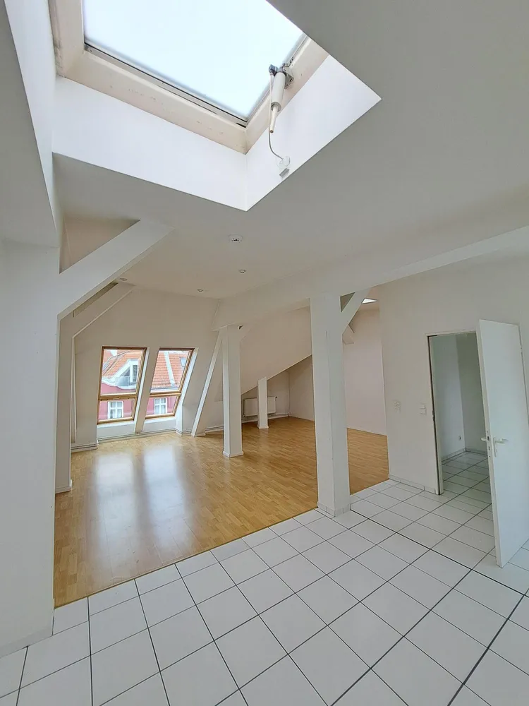 3 Zimmer Wohnung mit 127 m² in Berlin – Bild 3