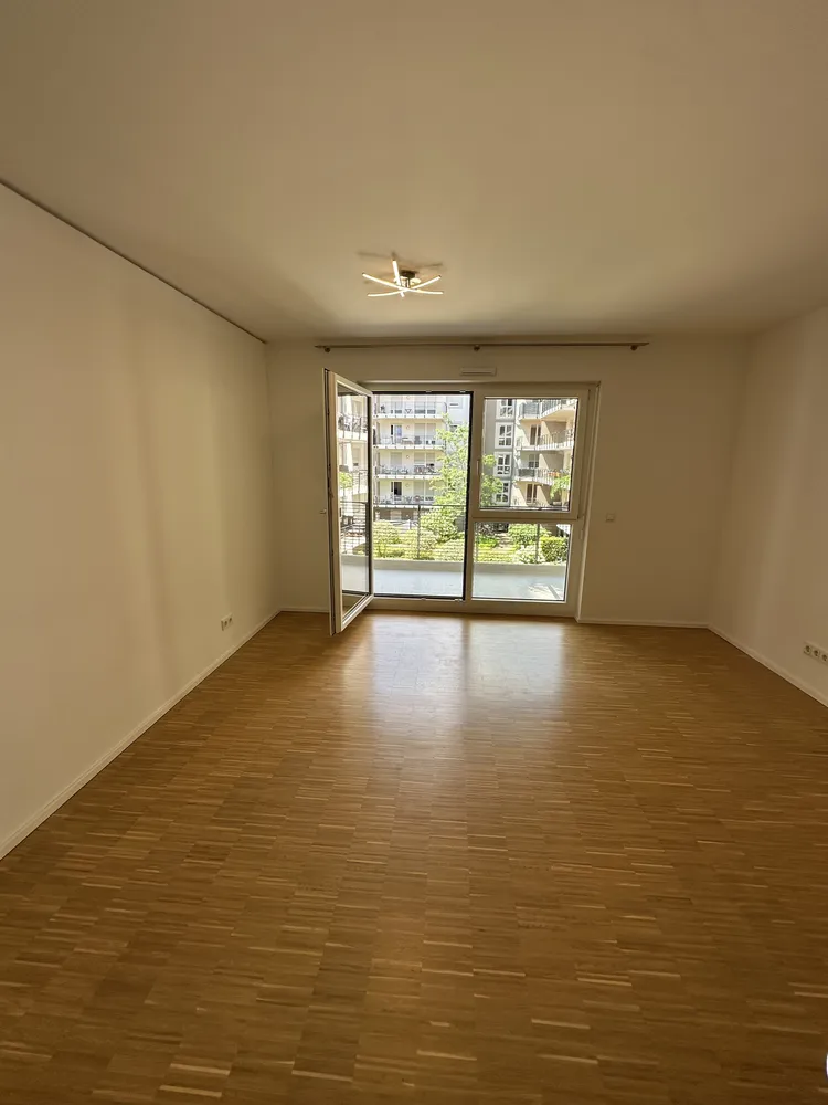 3 Zimmer Wohnung mit 76 m² in Frankfurt am Main – Bild 2