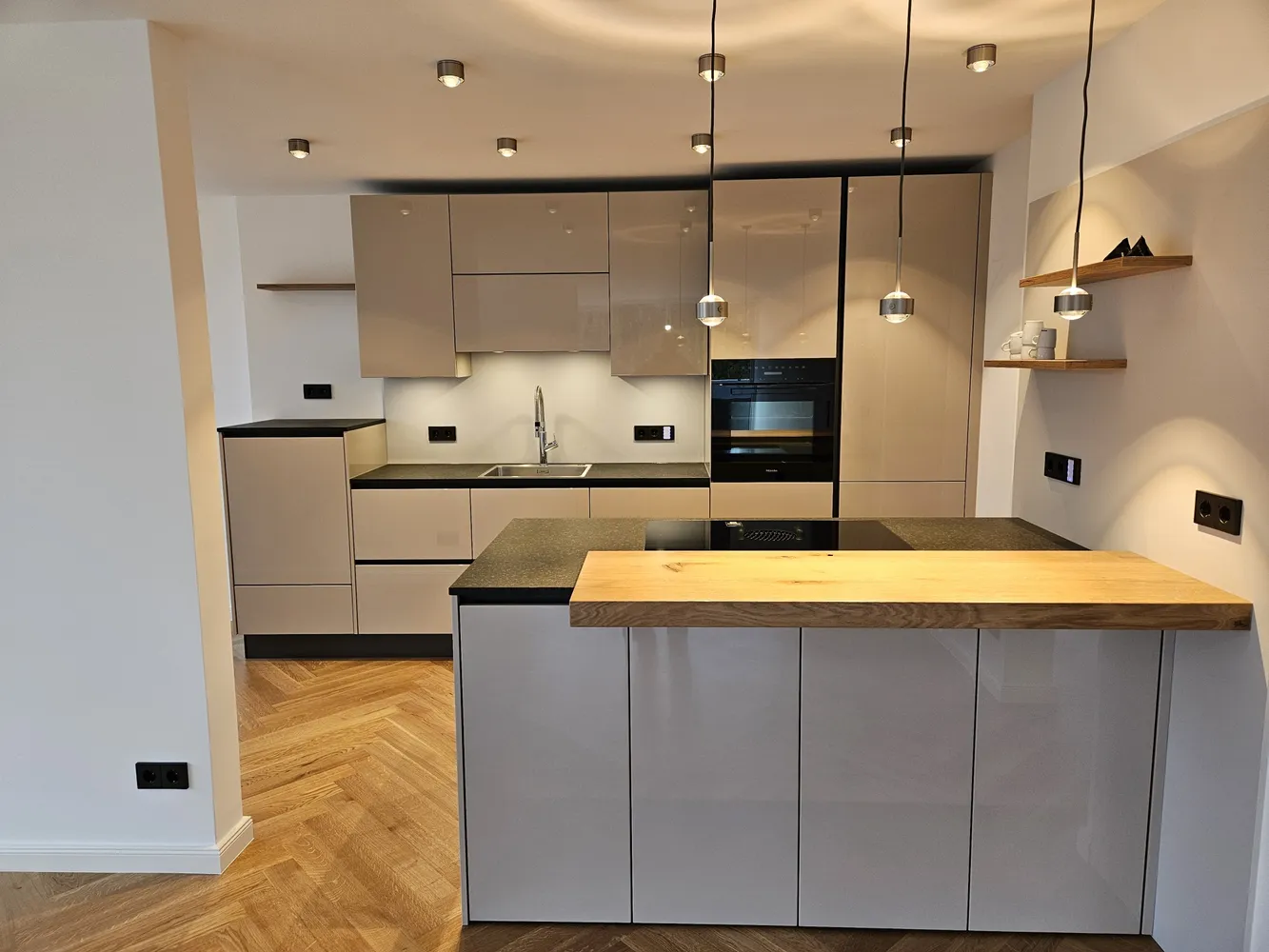 3 Zimmer Wohnung mit 114 m² in München – Bild 6
